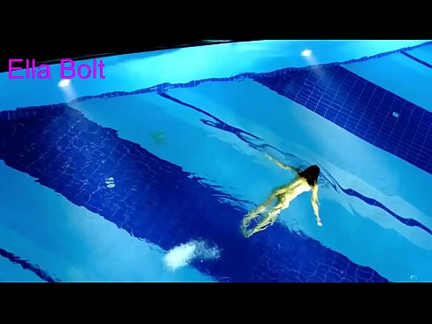 ❤️ Ich kann nicht aufhören zuzusehen, junge Blondine beim Nacktschwimmen im Pool des ELLA BOLT Resorts erwischt ️ Porno fb bei de.porngifer.ru ❌
